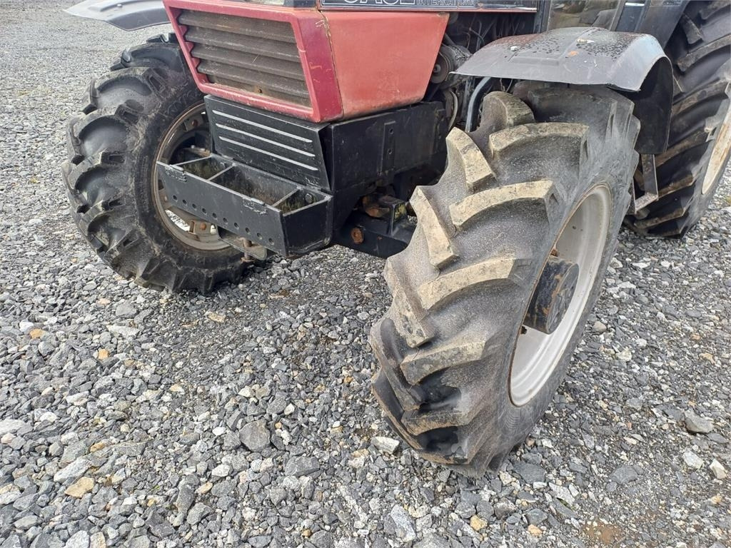 Traktor Case IH 685XL Hyvät renkaat.: slika 8 Traktor Case IH 685XL Hyvät renkaat.: slika 8