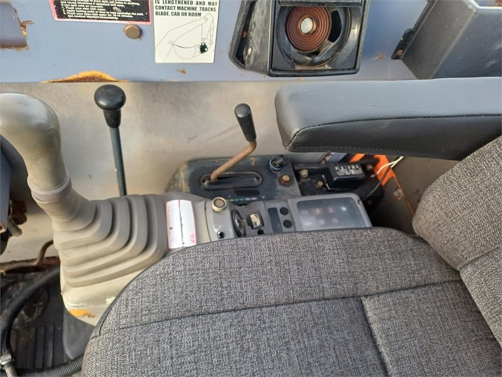 Mini bager Hitachi EX30 Kallistuvalla liittimellä: slika 14 Mini bager Hitachi EX30 Kallistuvalla liittimellä: slika 14