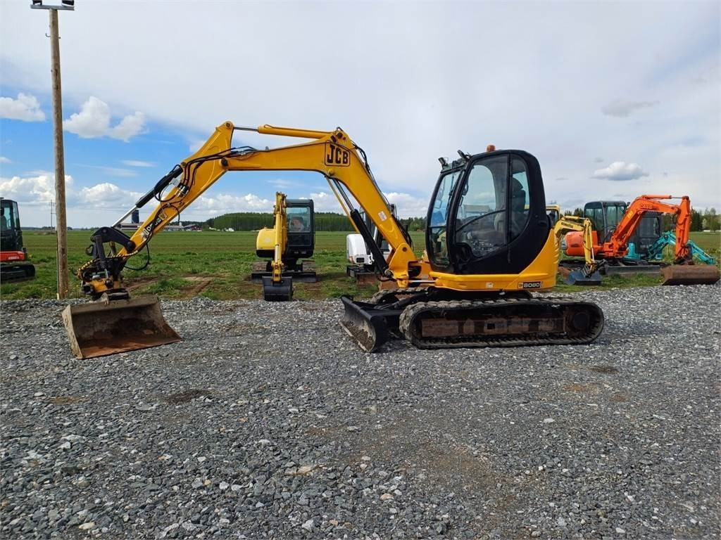 JCB 8080 Engconin pyörittäjällä - Mini bager: slika 2 JCB 8080 Engconin pyörittäjällä - Mini bager: slika 2