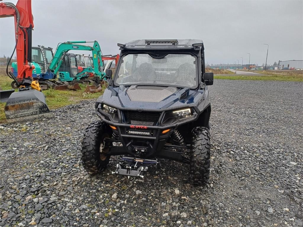Polaris General 1000 4x4 - Traktor: slika 4 Polaris General 1000 4x4 - Traktor: slika 4