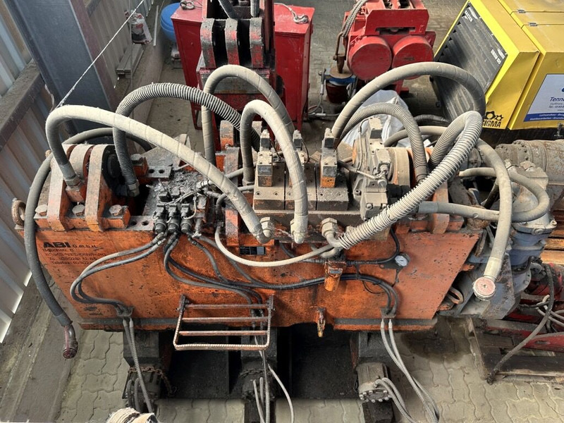 Abi RE 12/14300 Pile Driver & Drill Rig - Pilotno hidravlično kladivo: slika 4 Abi RE 12/14300 Pile Driver & Drill Rig - Pilotno hidravlično kladivo: slika 4