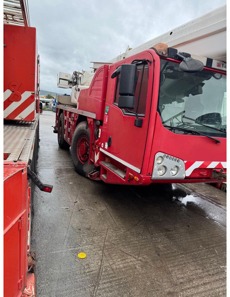 Terex AC40 - Avtodvigalo za vse namene: slika 3 Terex AC40 - Avtodvigalo za vse namene: slika 3