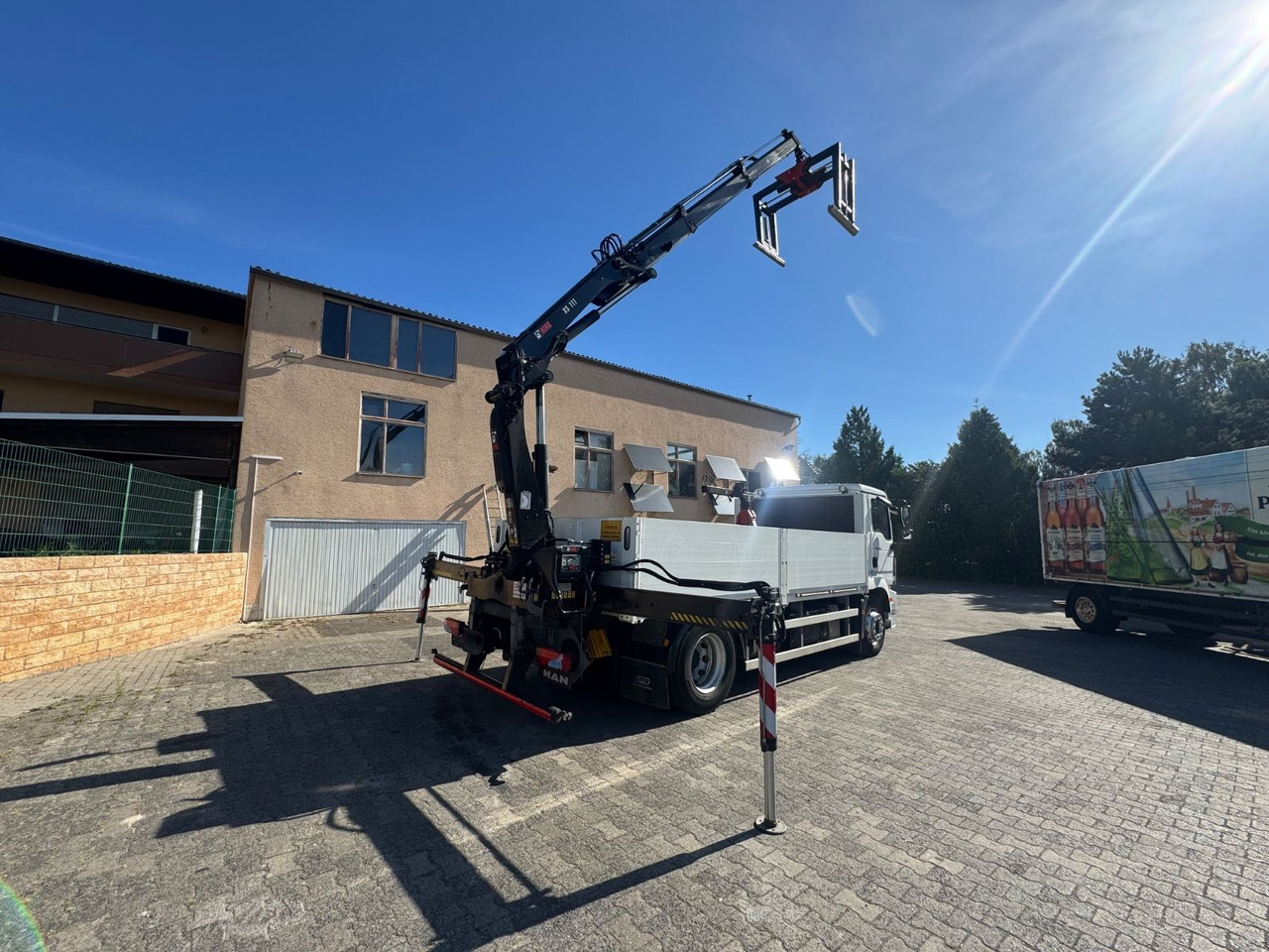 MAN TGM 18.290/HIAB-XS111/JOYSTICK/aus1.Hand - Tovornjak s kesonom, Tovornjak z dvigalom: slika 5 MAN TGM 18.290/HIAB-XS111/JOYSTICK/aus1.Hand - Tovornjak s kesonom, Tovornjak z dvigalom: slika 5