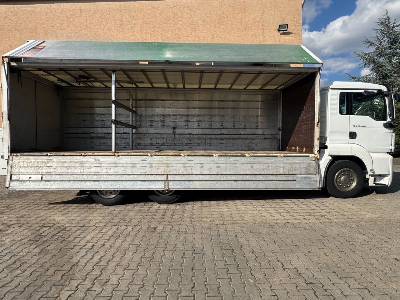 MAN TGS 26.480/Lenk-Lift/Kamera/AHK/Staplerhalterung - Tovornjak za prevoz pijač: slika 4 MAN TGS 26.480/Lenk-Lift/Kamera/AHK/Staplerhalterung - Tovornjak za prevoz pijač: slika 4