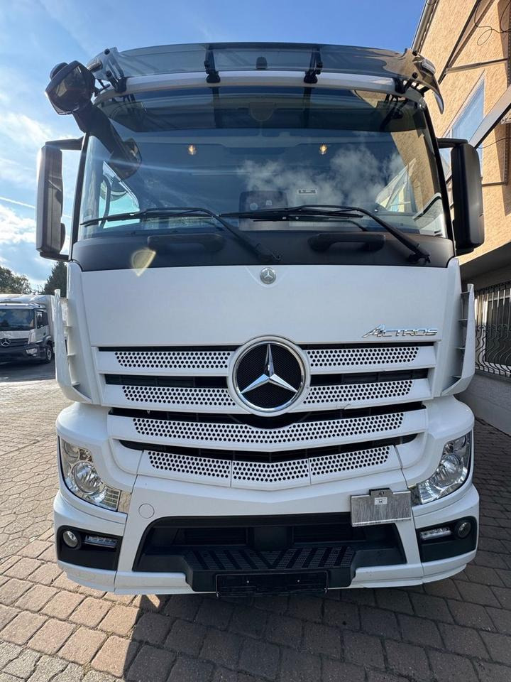 Mercedes-Benz Actros 2645/2xLBW/Retarder/Lenk-Lift/2xAHK - Tovornjak za prevoz pijač: slika 3 Mercedes-Benz Actros 2645/2xLBW/Retarder/Lenk-Lift/2xAHK - Tovornjak za prevoz pijač: slika 3