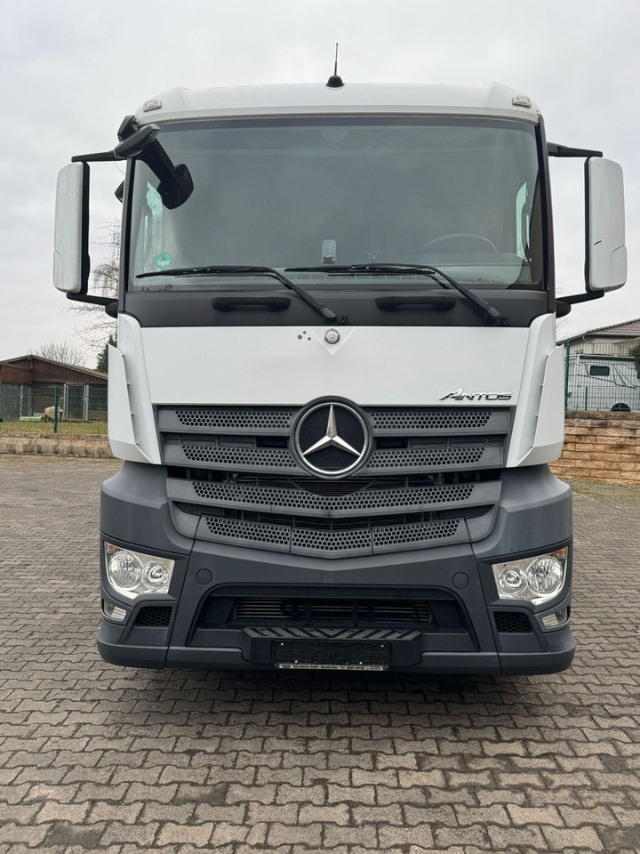 Mercedes-Benz Antos 1836L/4x2/2t.LBW/2xAHK/aus.1Hand/16.Pal. - Tovornjak za prevoz pijač: slika 2 Mercedes-Benz Antos 1836L/4x2/2t.LBW/2xAHK/aus.1Hand/16.Pal. - Tovornjak za prevoz pijač: slika 2