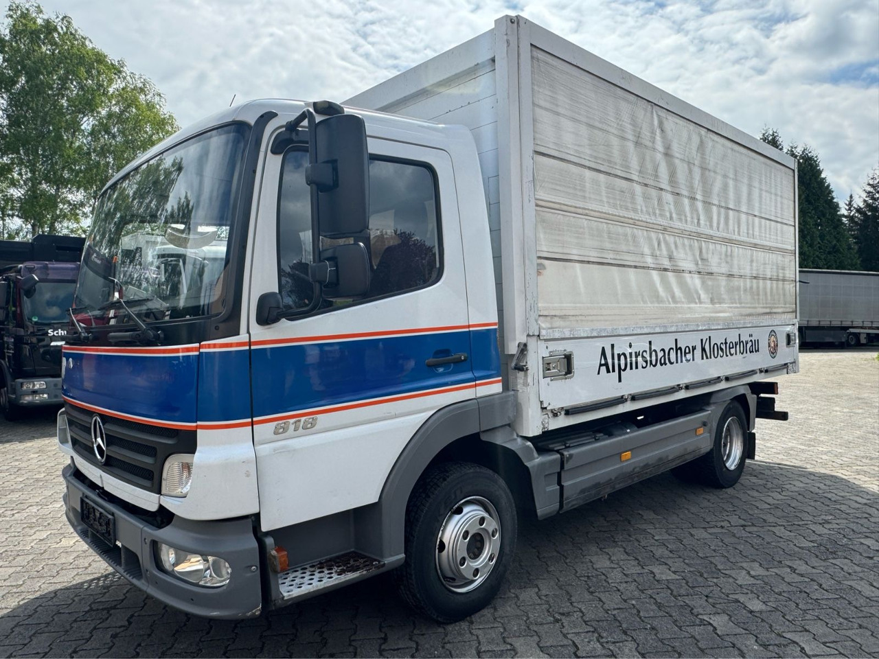Mercedes-Benz Atego 818/Roll-Plane/Tüv-Neu/1xAHK-Maul/ - Tovornjak za prevoz pijač: slika 2 Mercedes-Benz Atego 818/Roll-Plane/Tüv-Neu/1xAHK-Maul/ - Tovornjak za prevoz pijač: slika 2