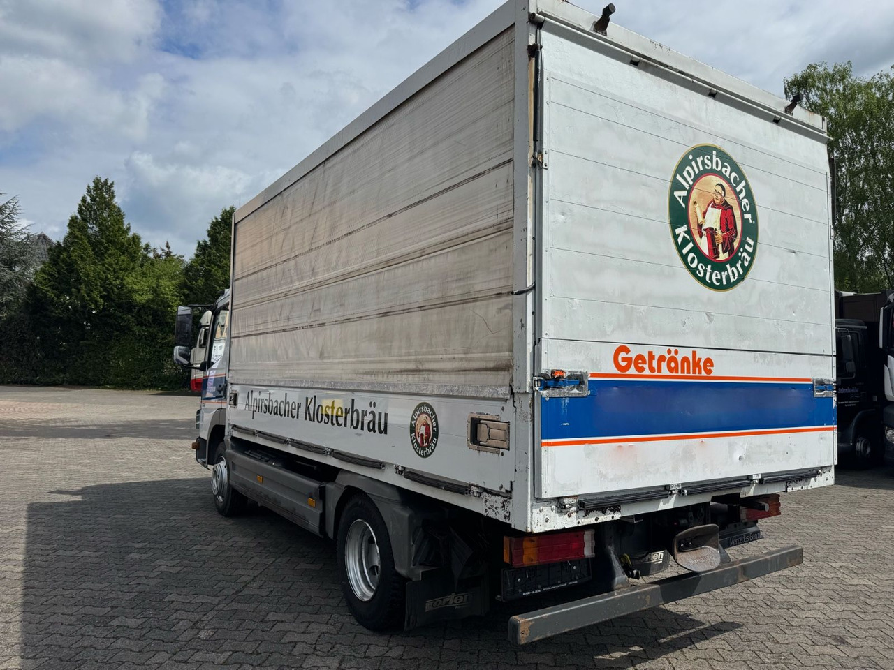 Mercedes-Benz Atego 818/Roll-Plane/Tüv-Neu/1xAHK-Maul/ - Tovornjak za prevoz pijač: slika 4 Mercedes-Benz Atego 818/Roll-Plane/Tüv-Neu/1xAHK-Maul/ - Tovornjak za prevoz pijač: slika 4