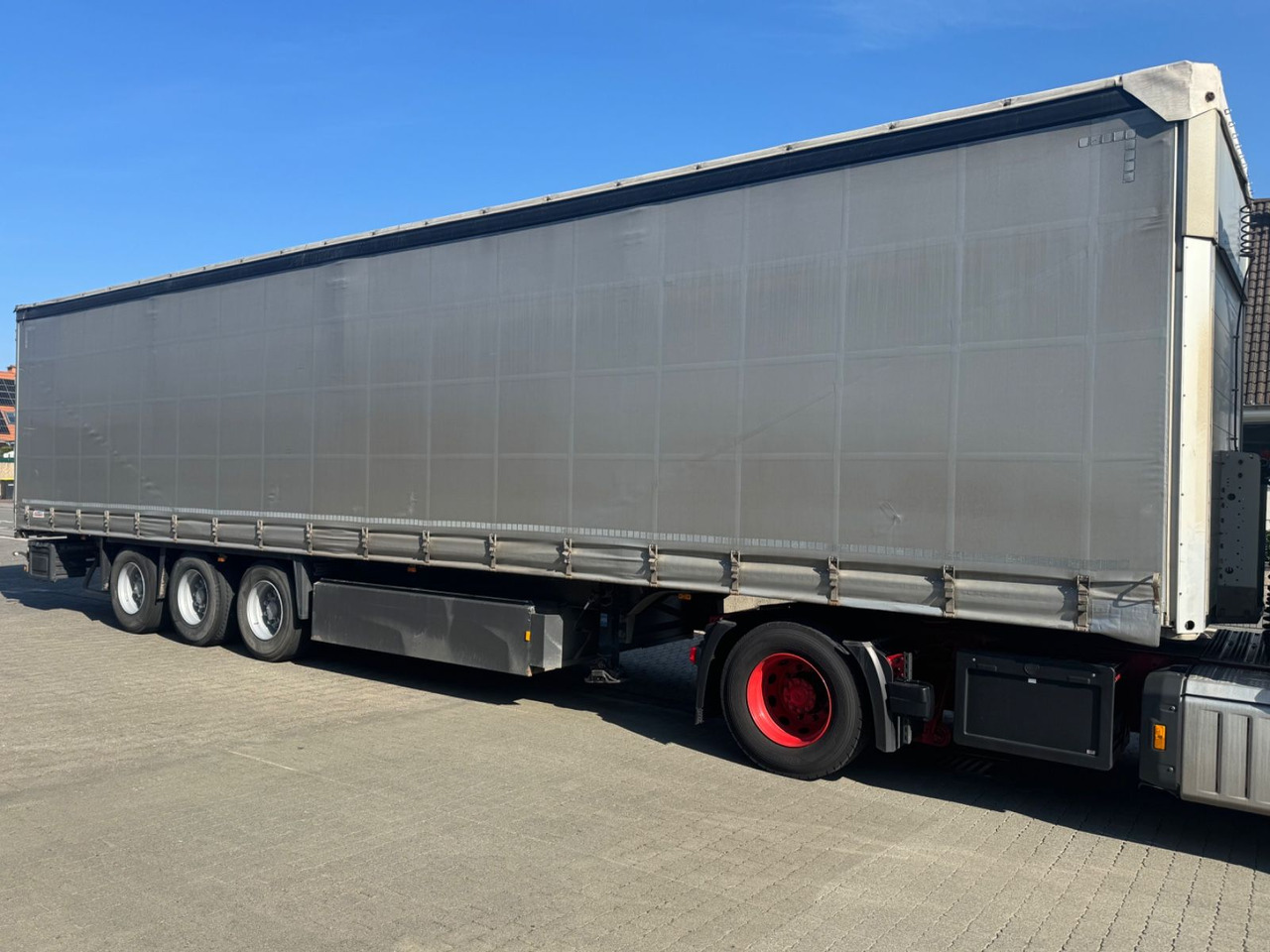 Schmitz Cargobull SCS 24-L/Zertifiziert/Lift/Top-Zustand! - Polprikolica s ponjavo: slika 1 Schmitz Cargobull SCS 24-L/Zertifiziert/Lift/Top-Zustand! - Polprikolica s ponjavo: slika 1