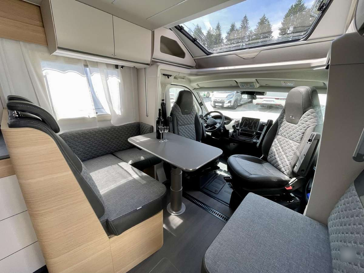 ADRIA Matrix 650 SL - Polintegriran avtodom: slika 5 ADRIA Matrix 650 SL - Polintegriran avtodom: slika 5