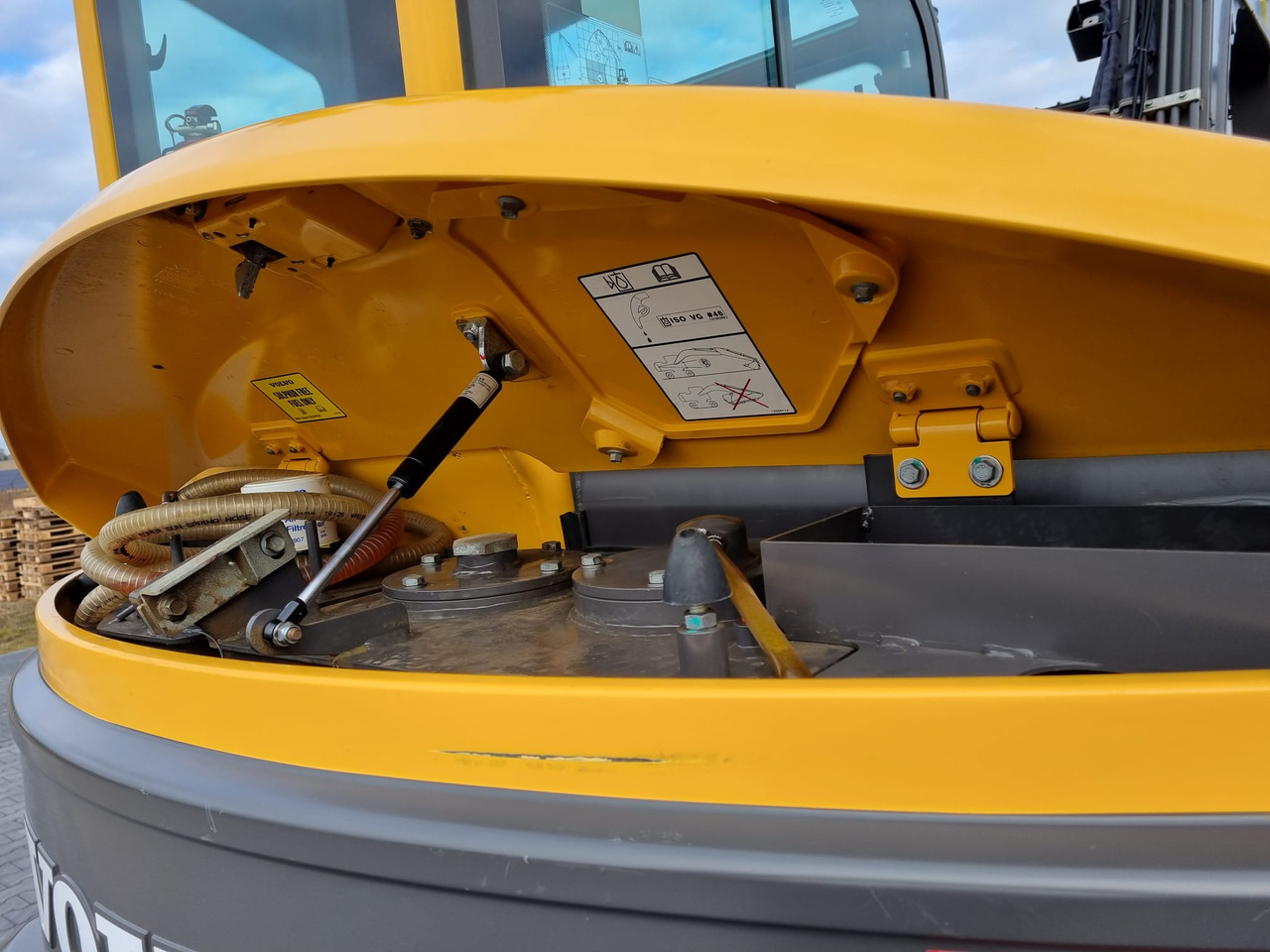 VOLVO ECR 88D PRO - Bager goseničar: slika 3 VOLVO ECR 88D PRO - Bager goseničar: slika 3