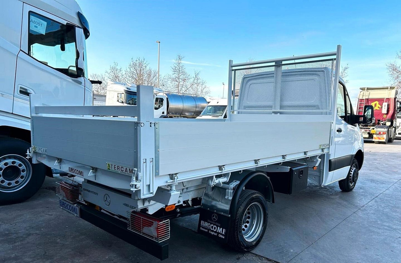 Mercedes 515 T 37/50 PRO Ribaltabile Tril. - Dostavno vozilo prekucnik: slika 5 Mercedes 515 T 37/50 PRO Ribaltabile Tril. - Dostavno vozilo prekucnik: slika 5