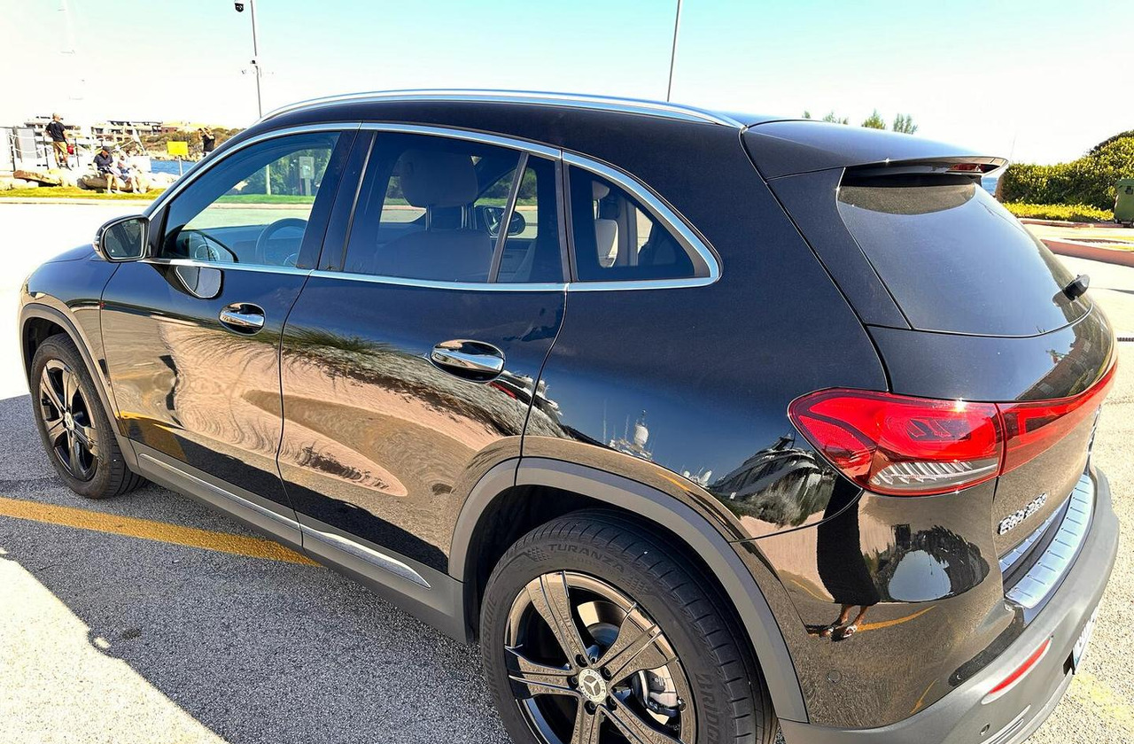 Mercedes-benz EQA 250 Sport Plus - Avtomobil: slika 1 Mercedes-benz EQA 250 Sport Plus - Avtomobil: slika 1