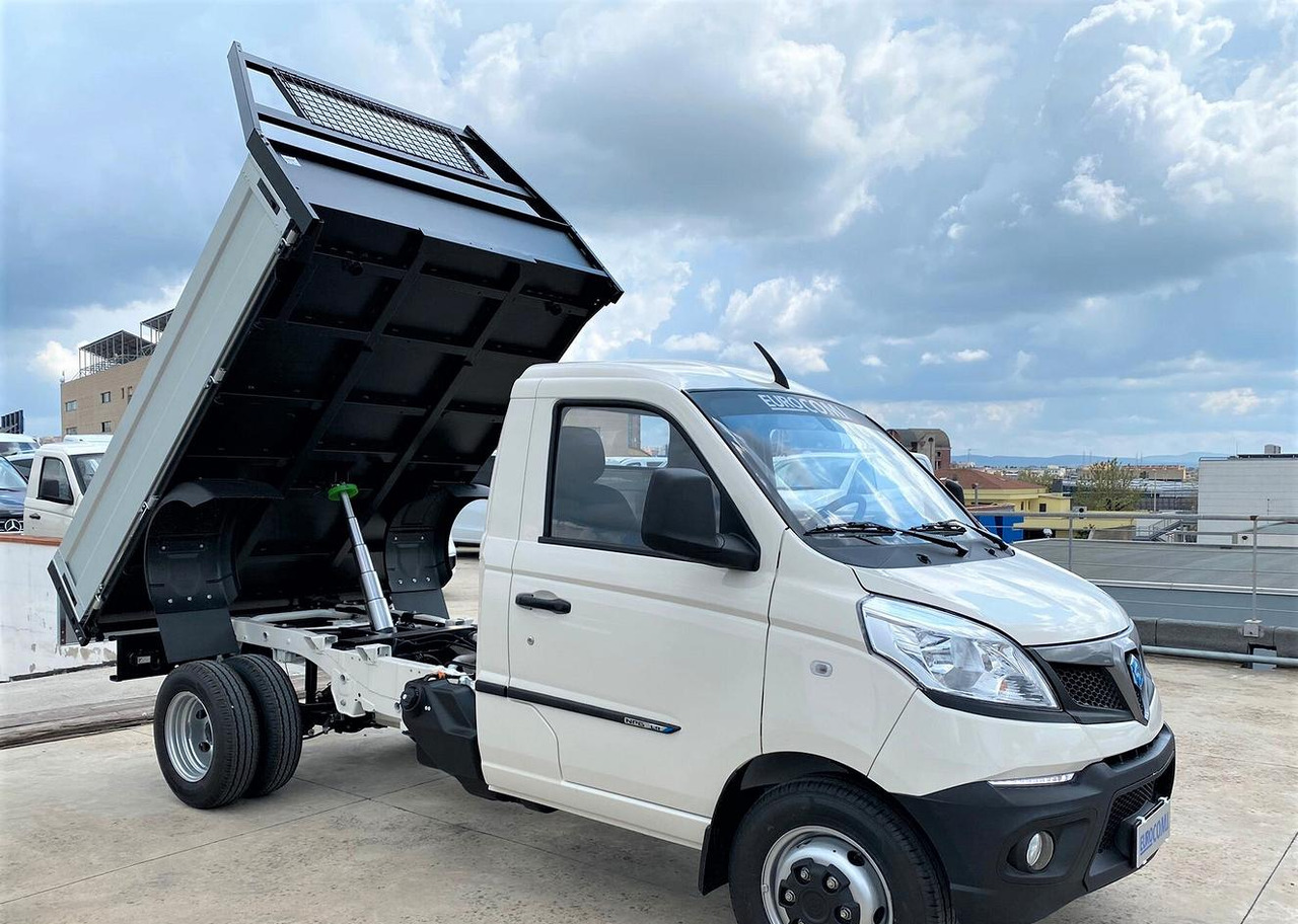 Piaggio Porter NP6 1.5 Ribaltabile *PROMO* - Dostavno vozilo prekucnik: slika 3 Piaggio Porter NP6 1.5 Ribaltabile *PROMO* - Dostavno vozilo prekucnik: slika 3