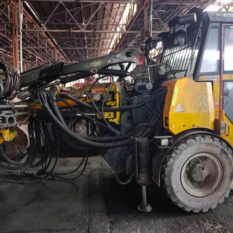 EPIROC BOLTEC S - Rudarski stroji: slika 5 EPIROC BOLTEC S - Rudarski stroji: slika 5