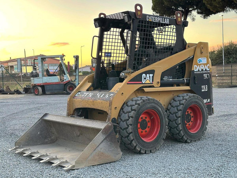 Caterpillar 226BHF - Kompaktni nakladalnik na gosenicah: slika 2 Caterpillar 226BHF - Kompaktni nakladalnik na gosenicah: slika 2