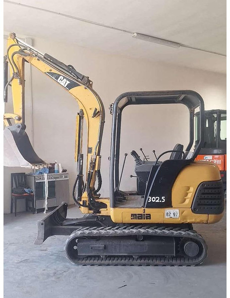 Caterpillar 302.5 - Mini bager: slika 3 Caterpillar 302.5 - Mini bager: slika 3
