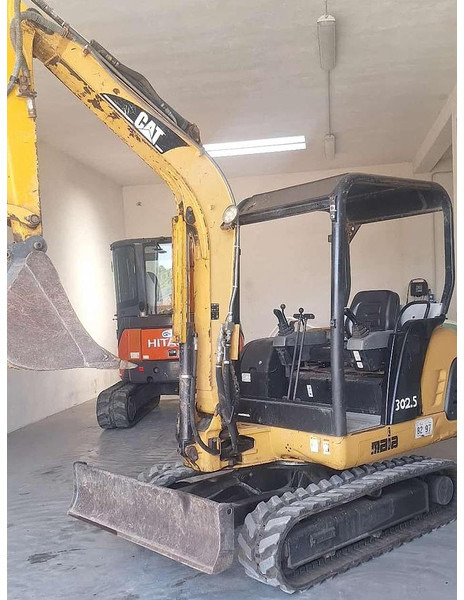 Caterpillar 302.5 - Mini bager: slika 2 Caterpillar 302.5 - Mini bager: slika 2