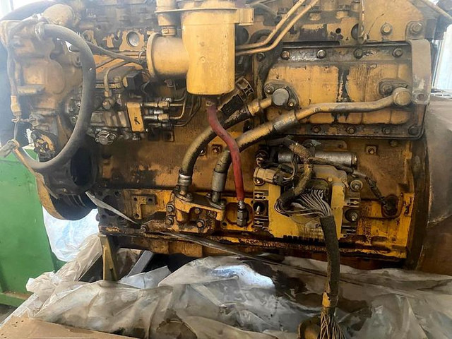Caterpillar 3056E - Motor: slika 2 Caterpillar 3056E - Motor: slika 2