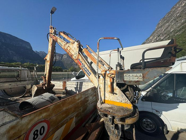 Isuzu 15.75 - Dostavno vozilo prekucnik: slika 3 Isuzu 15.75 - Dostavno vozilo prekucnik: slika 3