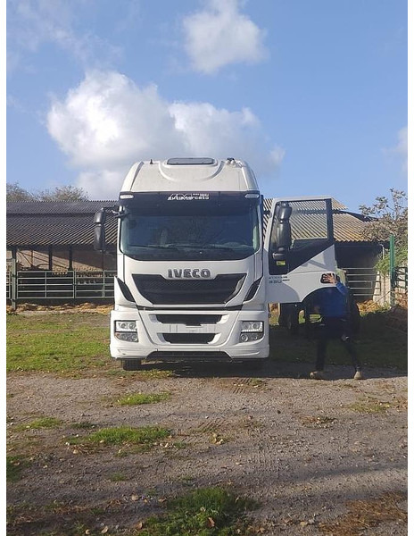 Iveco STRALIS 330 EEV - Polprikolica s kesonom: slika 3 Iveco STRALIS 330 EEV - Polprikolica s kesonom: slika 3
