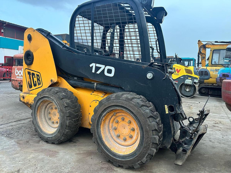 JCB 170HF - Kompaktni nakladalnik na gosenicah: slika 2 JCB 170HF - Kompaktni nakladalnik na gosenicah: slika 2