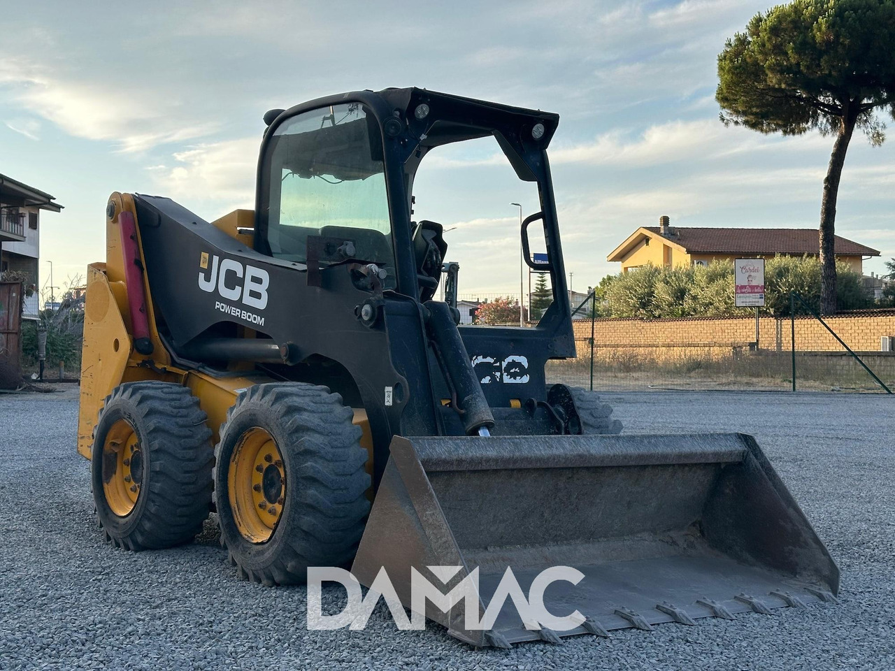 JCB 225 - Mini nakladalec: slika 3 JCB 225 - Mini nakladalec: slika 3