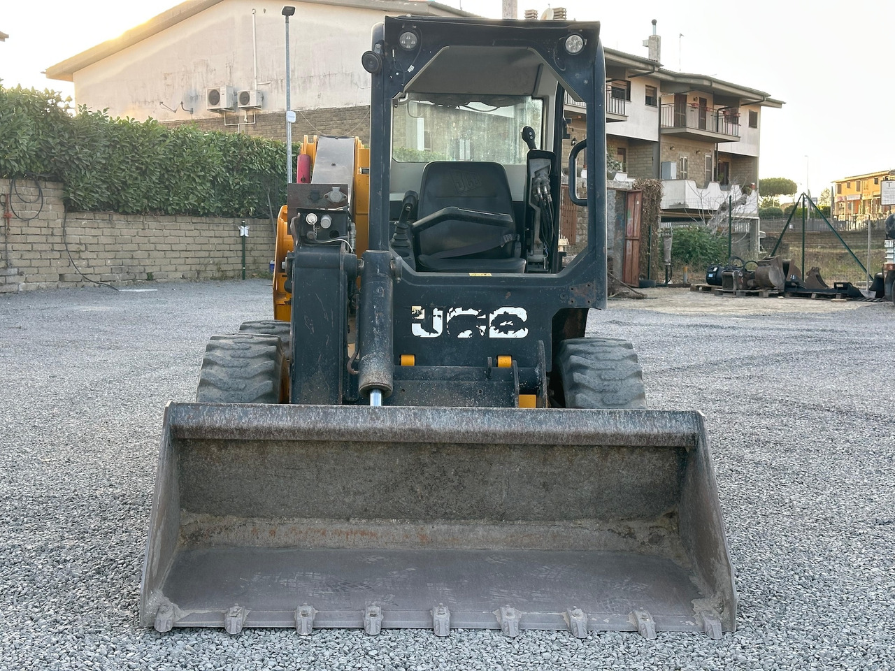 JCB 225 - Mini nakladalec: slika 3 JCB 225 - Mini nakladalec: slika 3