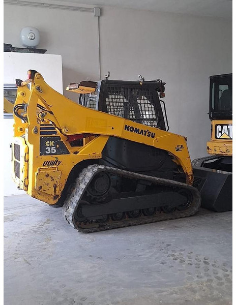 Komatsu CK35 - Kompaktni nakladalnik na gosenicah: slika 4 Komatsu CK35 - Kompaktni nakladalnik na gosenicah: slika 4