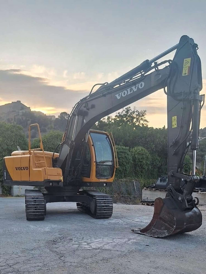VOLVO EC140BLC - Bager goseničar: slika 3 VOLVO EC140BLC - Bager goseničar: slika 3