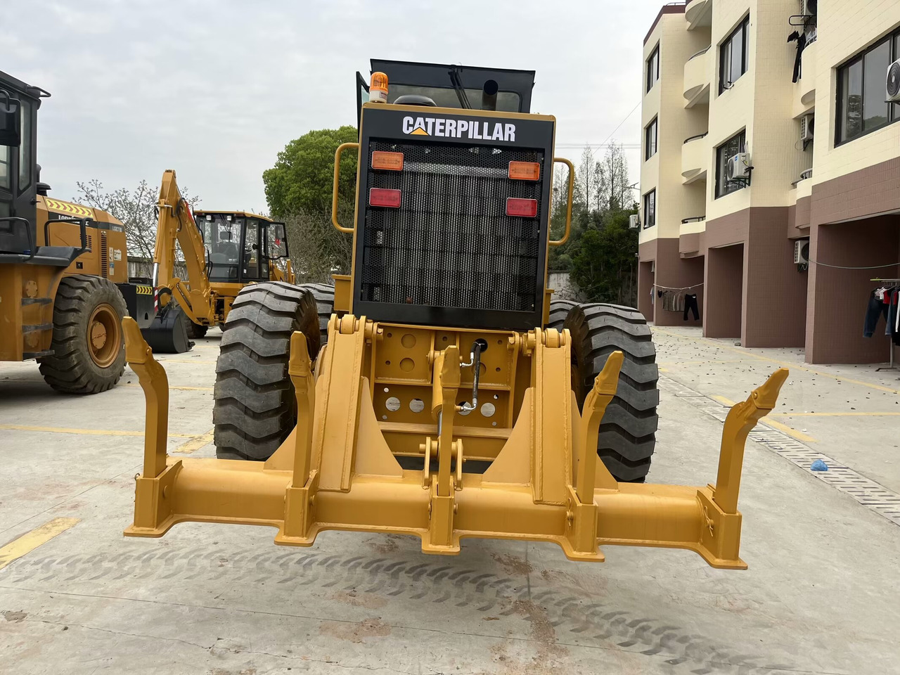 Greder CATERPILLAR 140H: slika 8