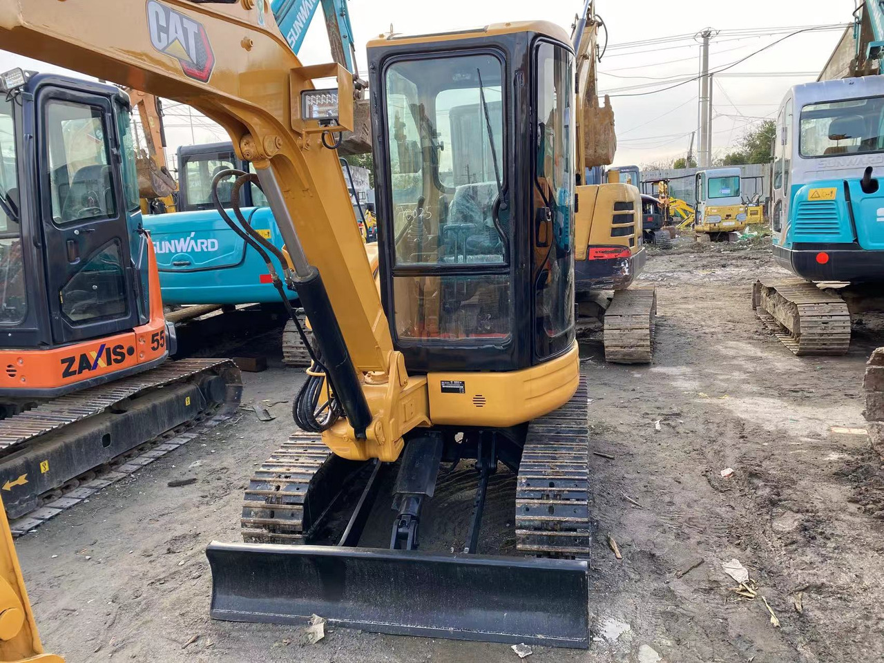 CATERPILLAR 303.5 - Bager goseničar: slika 3 CATERPILLAR 303.5 - Bager goseničar: slika 3