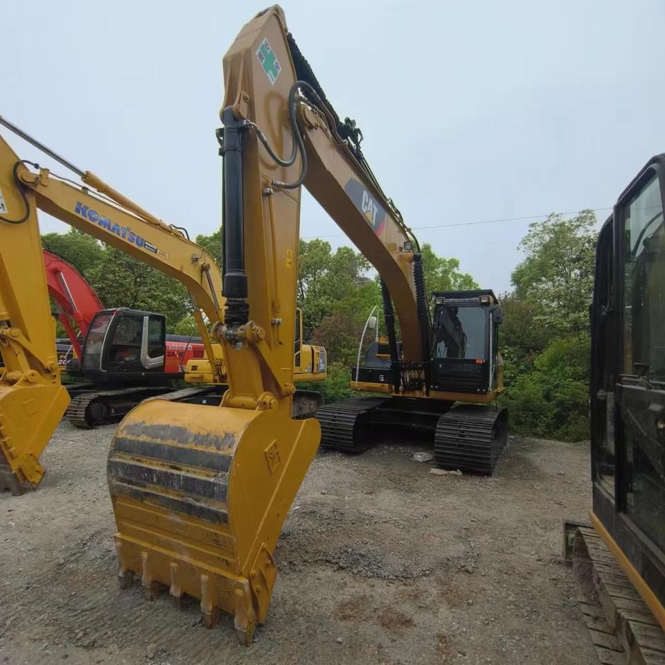 CATERPILLAR 320D2L - Bager goseničar: slika 2 CATERPILLAR 320D2L - Bager goseničar: slika 2
