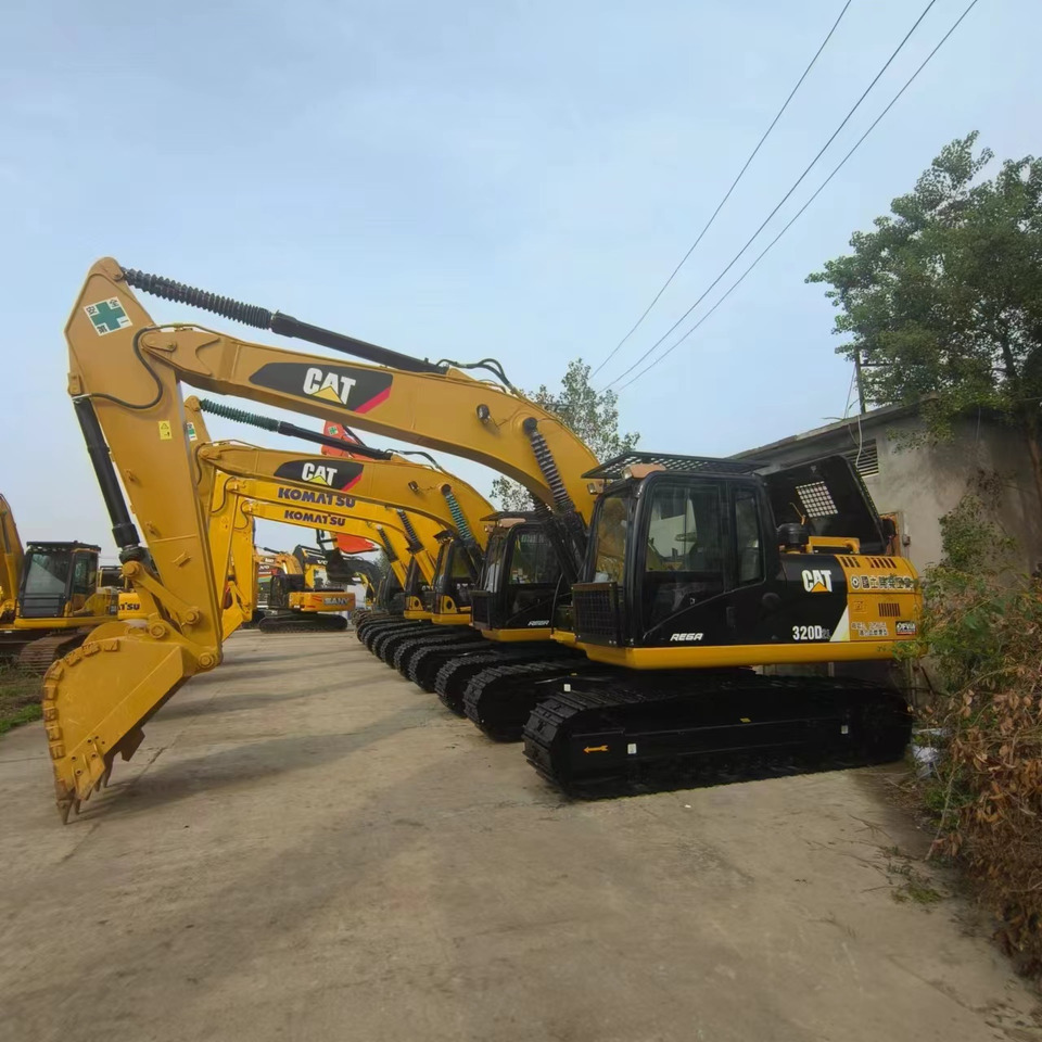CATERPILLAR 320D2L - Bager goseničar: slika 3 CATERPILLAR 320D2L - Bager goseničar: slika 3