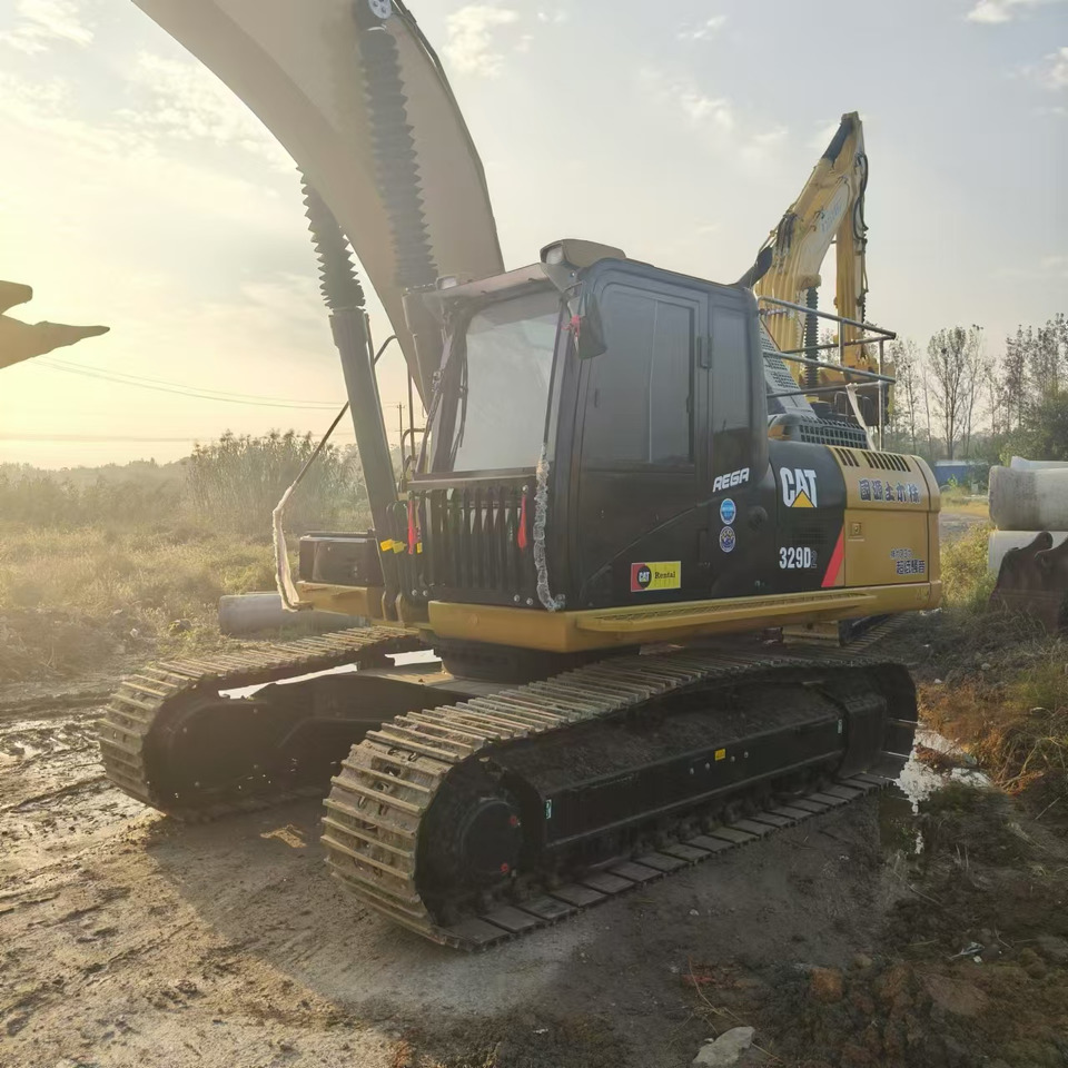 Bager goseničar CATERPILLAR 329D2: slika 7