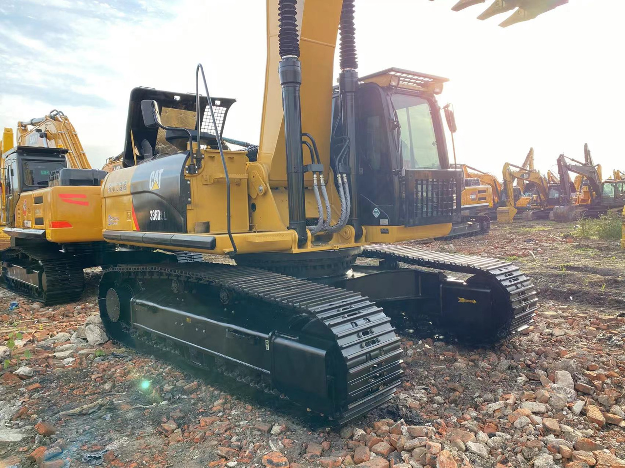 CATERPILLAR 336D2L lizing CATERPILLAR 336D2L: slika 7 CATERPILLAR 336D2L lizing CATERPILLAR 336D2L: slika 7