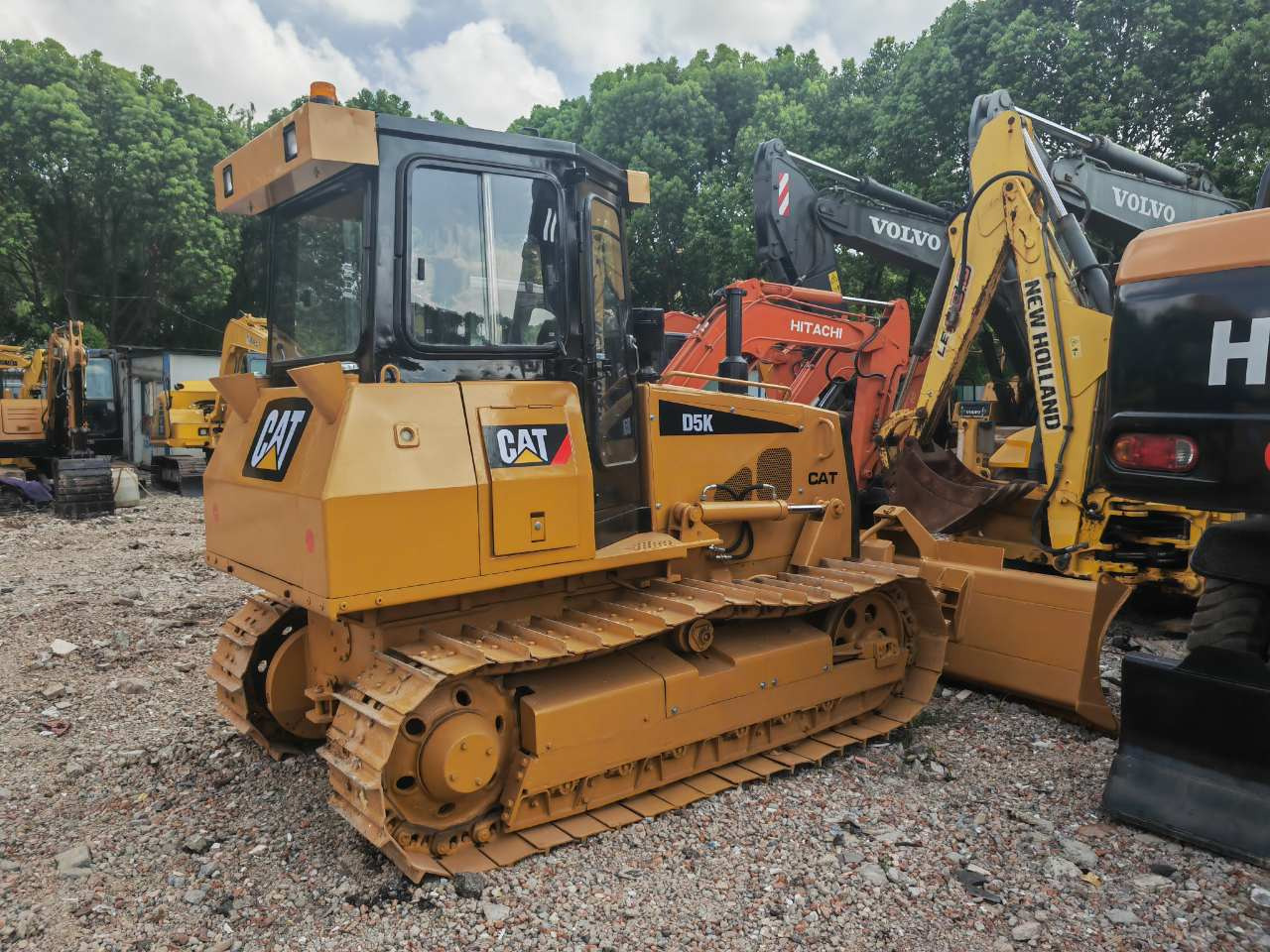 CATERPILLAR D5K - Buldožer: slika 4 CATERPILLAR D5K - Buldožer: slika 4