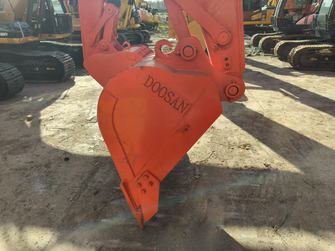 DOOSAN DX150 - Bager: slika 3 DOOSAN DX150 - Bager: slika 3