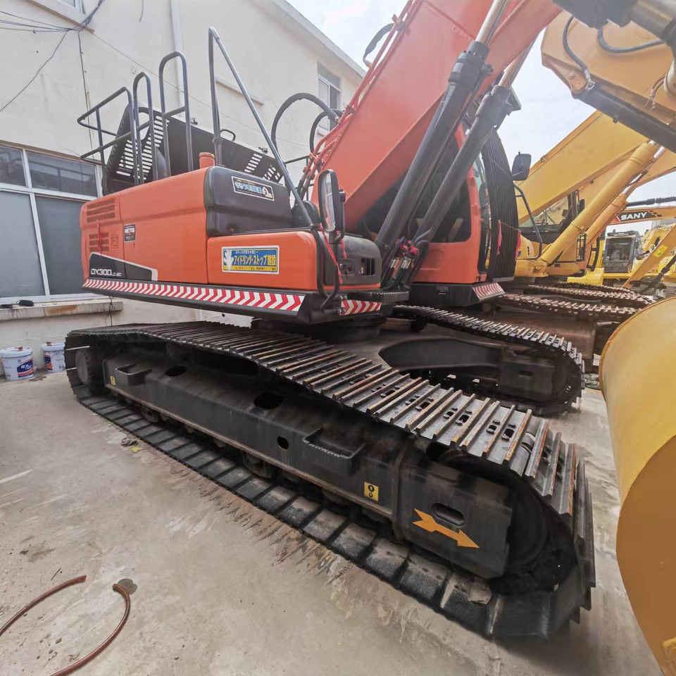 DOOSAN DX300 - Bager goseničar: slika 4 DOOSAN DX300 - Bager goseničar: slika 4