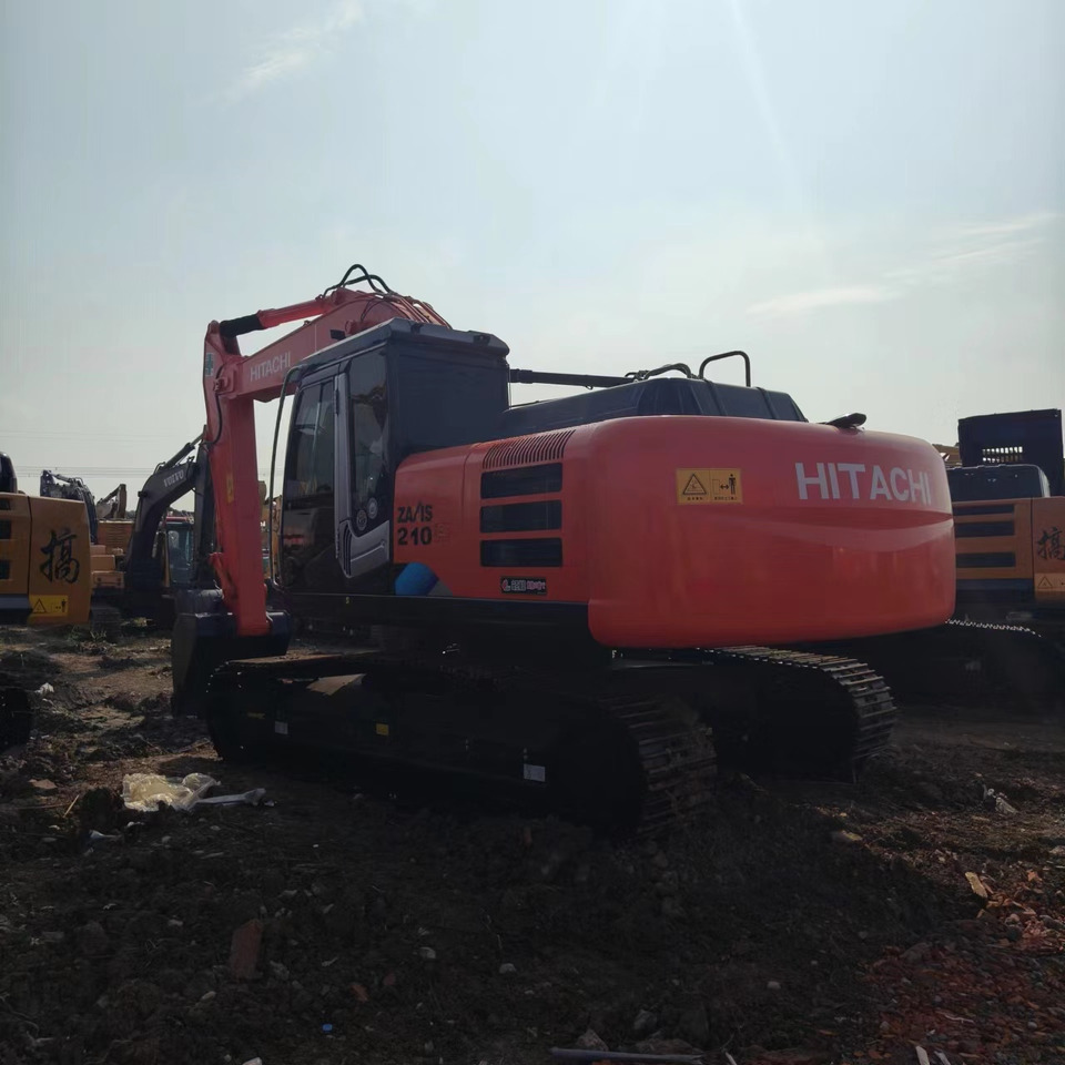 HITACHI ZX210 - Bager goseničar: slika 2 HITACHI ZX210 - Bager goseničar: slika 2