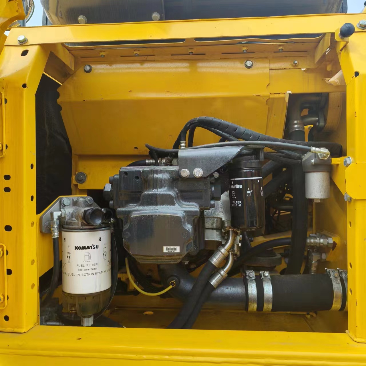 KOMATSU PC240 - Bager goseničar: slika 5 KOMATSU PC240 - Bager goseničar: slika 5