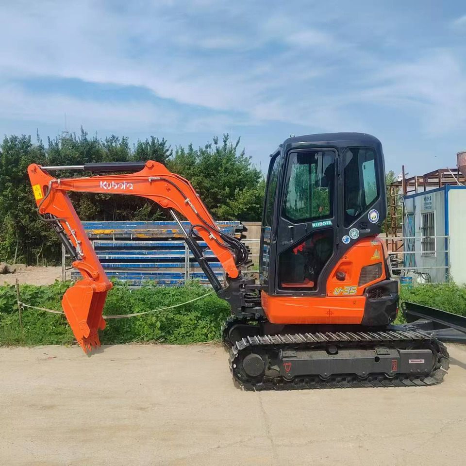 KUBOTA U35 - Mini bager: slika 1 KUBOTA U35 - Mini bager: slika 1