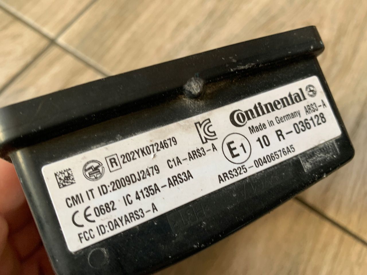 CONTINENTAL RADAR DISTRONIK RENAULT GAMA RANGE VOLVO FH 4 FM 4 FMX FL FE - Električni sistem za Tovornjak: slika 4 CONTINENTAL RADAR DISTRONIK RENAULT GAMA RANGE VOLVO FH 4 FM 4 FMX FL FE - Električni sistem za Tovornjak: slika 4