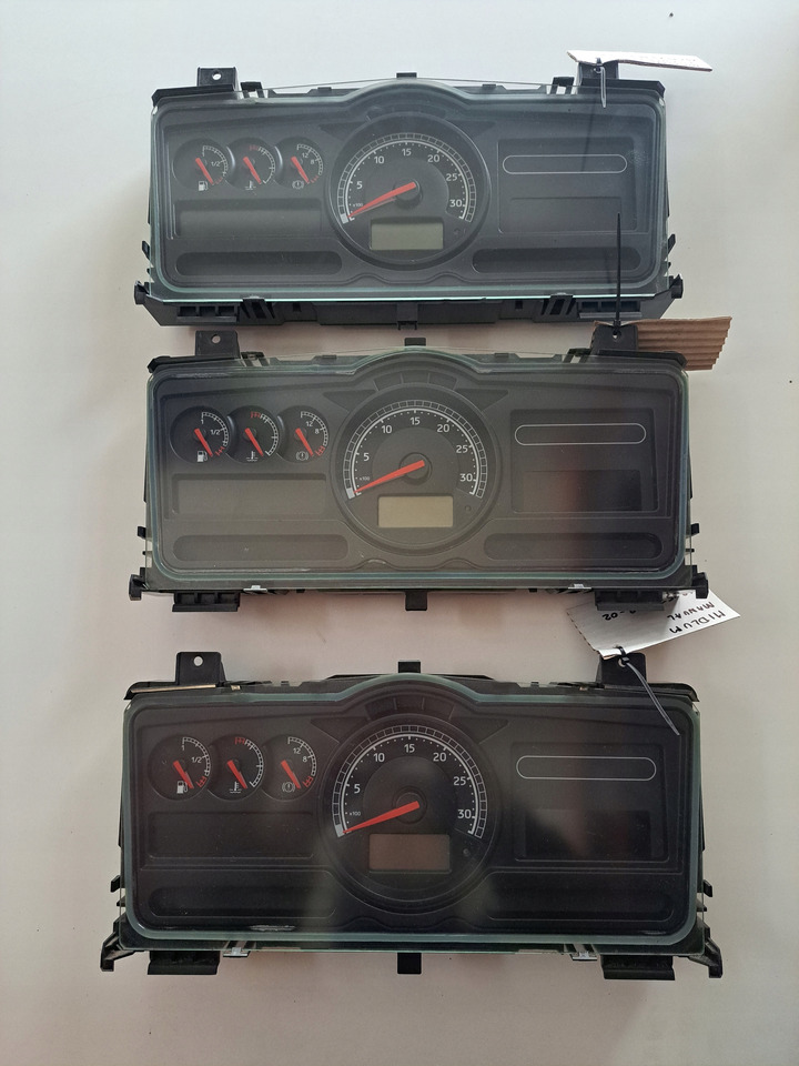 CONTINENTAL ZEGARY LICZNIK AUTOMAT / MANUAL RENAULT PREMIUM MIDLUM DXI - Armaturna plošča za Tovornjak: slika 1 CONTINENTAL ZEGARY LICZNIK AUTOMAT / MANUAL RENAULT PREMIUM MIDLUM DXI - Armaturna plošča za Tovornjak: slika 1