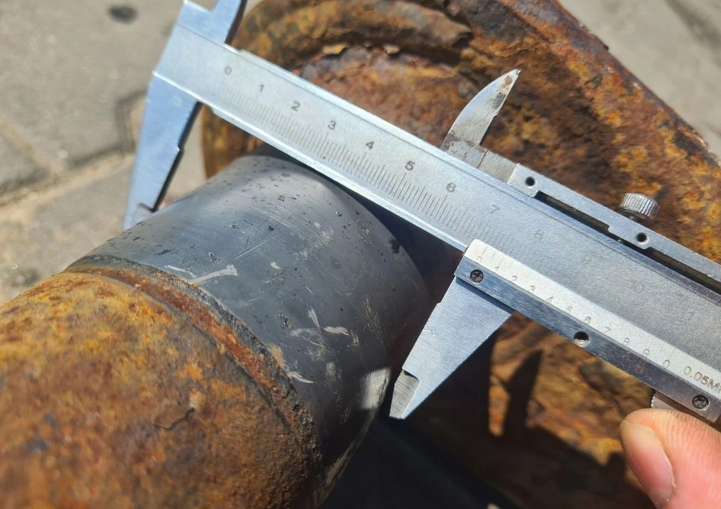 DRĄŻEK STABILIZATOR TYŁ VOLVO FH 4 FM 4 FMX FH 5 FM 5 6x2 6x4 70MM 21543506 21543507 - Stabilizator: slika 2 DRĄŻEK STABILIZATOR TYŁ VOLVO FH 4 FM 4 FMX FH 5 FM 5 6x2 6x4 70MM 21543506 21543507 - Stabilizator: slika 2