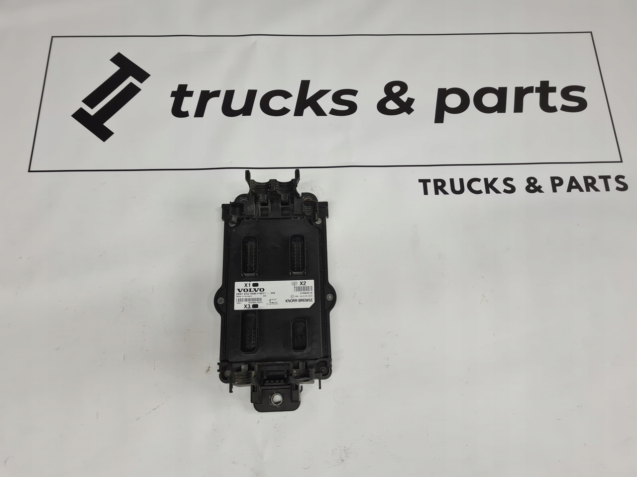 KNORR-BREMSE STEROWNIK MODUŁ EBS 7 ECU VOLVO FH 4 FM 4 21664214 - Električni sistem za Tovornjak: slika 1 KNORR-BREMSE STEROWNIK MODUŁ EBS 7 ECU VOLVO FH 4 FM 4 21664214 - Električni sistem za Tovornjak: slika 1