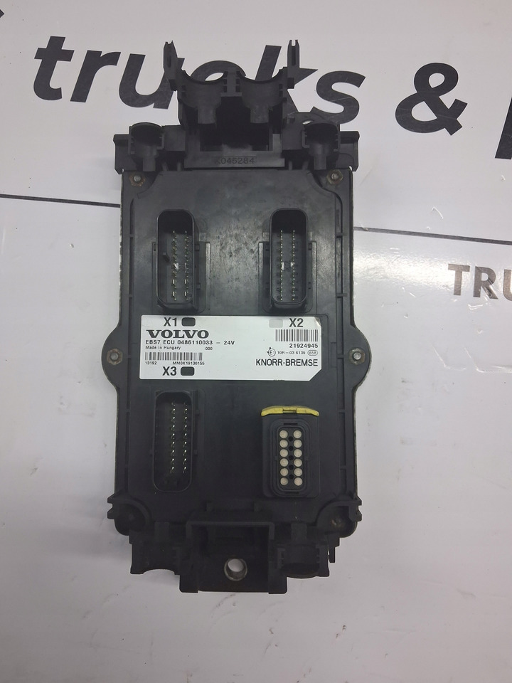 KNORR-BREMSE STEROWNIK MODUŁ EBS 7 ECU VOLVO FH 4 FM 4 21924945 - Električni sistem za Tovornjak: slika 2 KNORR-BREMSE STEROWNIK MODUŁ EBS 7 ECU VOLVO FH 4 FM 4 21924945 - Električni sistem za Tovornjak: slika 2