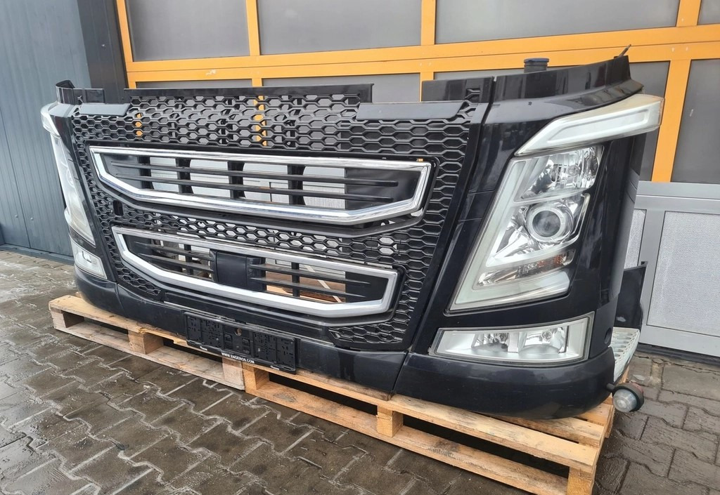 KOMPLETNY PRZÓD LAMPA XENON ATRAPA GRILL ZDERZAK VOLVO FH 4 FH 16 EURO 6 - Odbijač: slika 3 KOMPLETNY PRZÓD LAMPA XENON ATRAPA GRILL ZDERZAK VOLVO FH 4 FH 16 EURO 6 - Odbijač: slika 3
