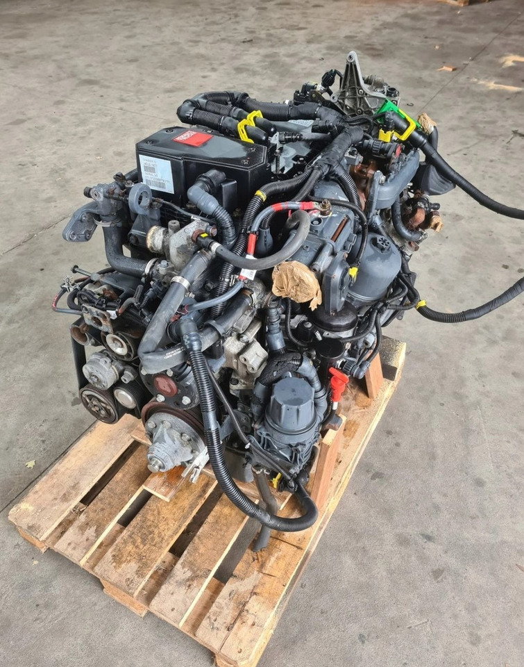 KOMPLETNY RENAULT GAMA D D12 DTI 5 EUVI D5K VOLVO FL D5K EURO 6 - Motor: slika 3 KOMPLETNY RENAULT GAMA D D12 DTI 5 EUVI D5K VOLVO FL D5K EURO 6 - Motor: slika 3