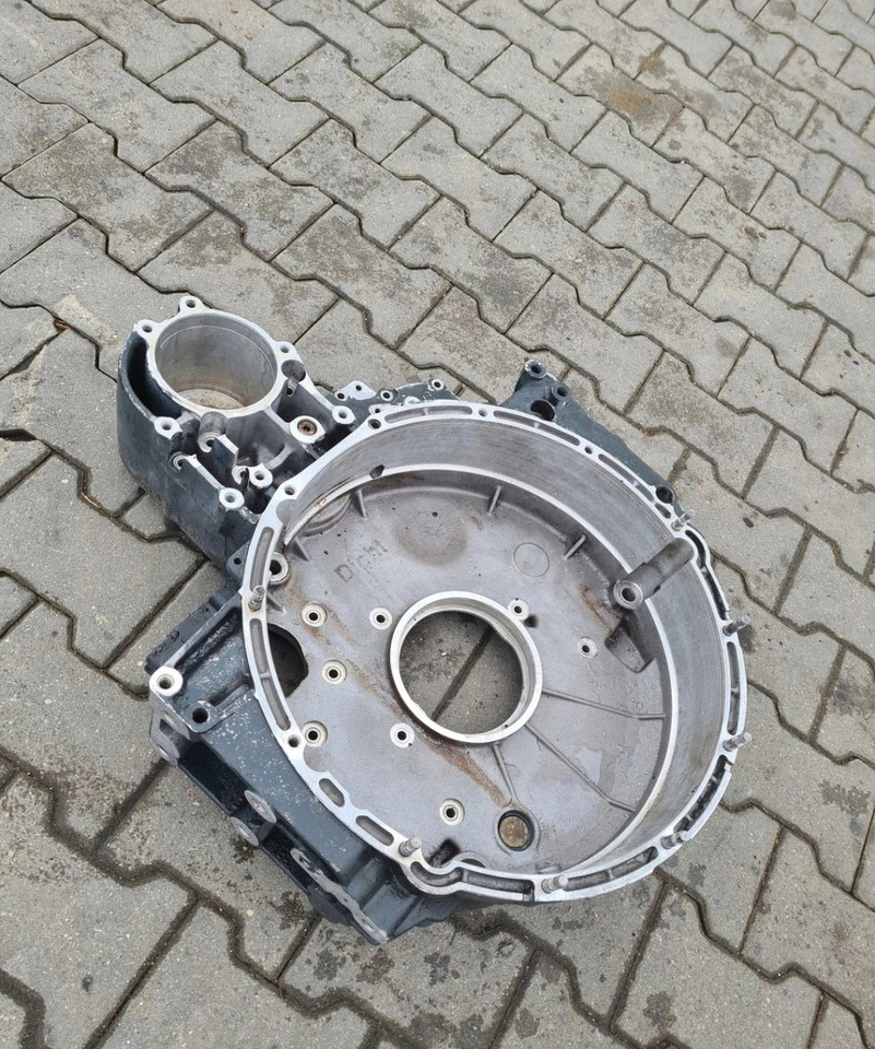 OBUDOWA SPRZĘGŁA KOŁA ZAMACHOWEGO VOLVO FL FE D7 RENAULT PREMIUM MIDLUM DXI 04905439 1445758 - Sklopka in deli: slika 2 OBUDOWA SPRZĘGŁA KOŁA ZAMACHOWEGO VOLVO FL FE D7 RENAULT PREMIUM MIDLUM DXI 04905439 1445758 - Sklopka in deli: slika 2